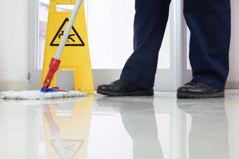 Commercial deep cleaning